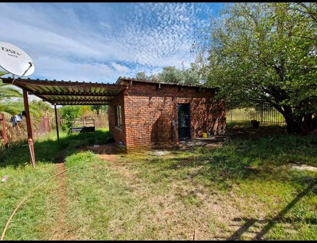 FARM FOR SALE IN MNANDI